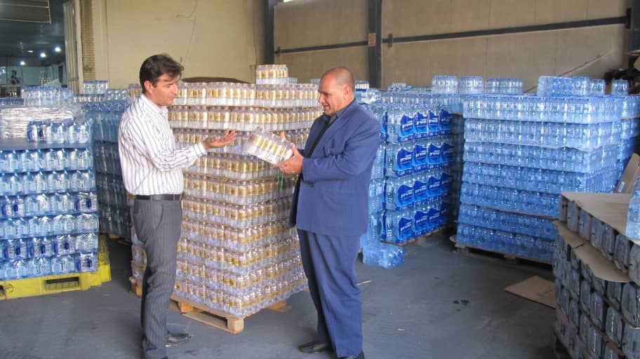 توسط شرکت آب منطقه ای کهگیلویه و بویراحمد صورت گرفت:اهداء ۲۵۰هزار بطری آب معدنی به زائرین اربعین حسینی